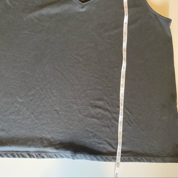 Drew women’s sleeveless black keyhole mock neck tank blouse size Large - Picture 8 of 10